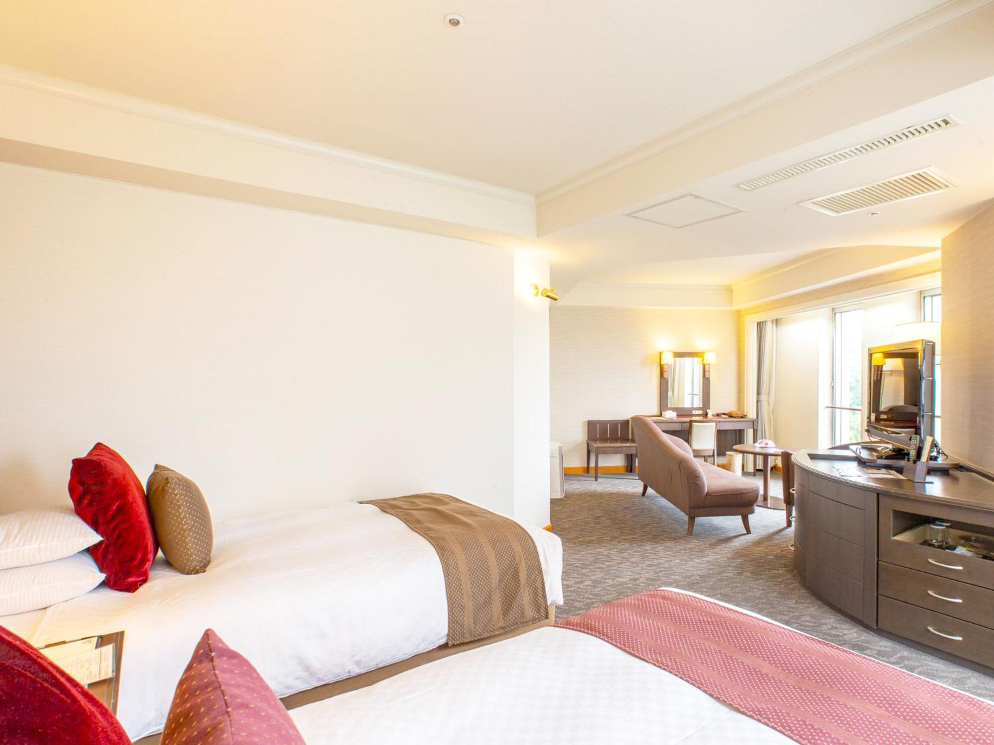 Kumamoto Hotel Castle Exterior photo
